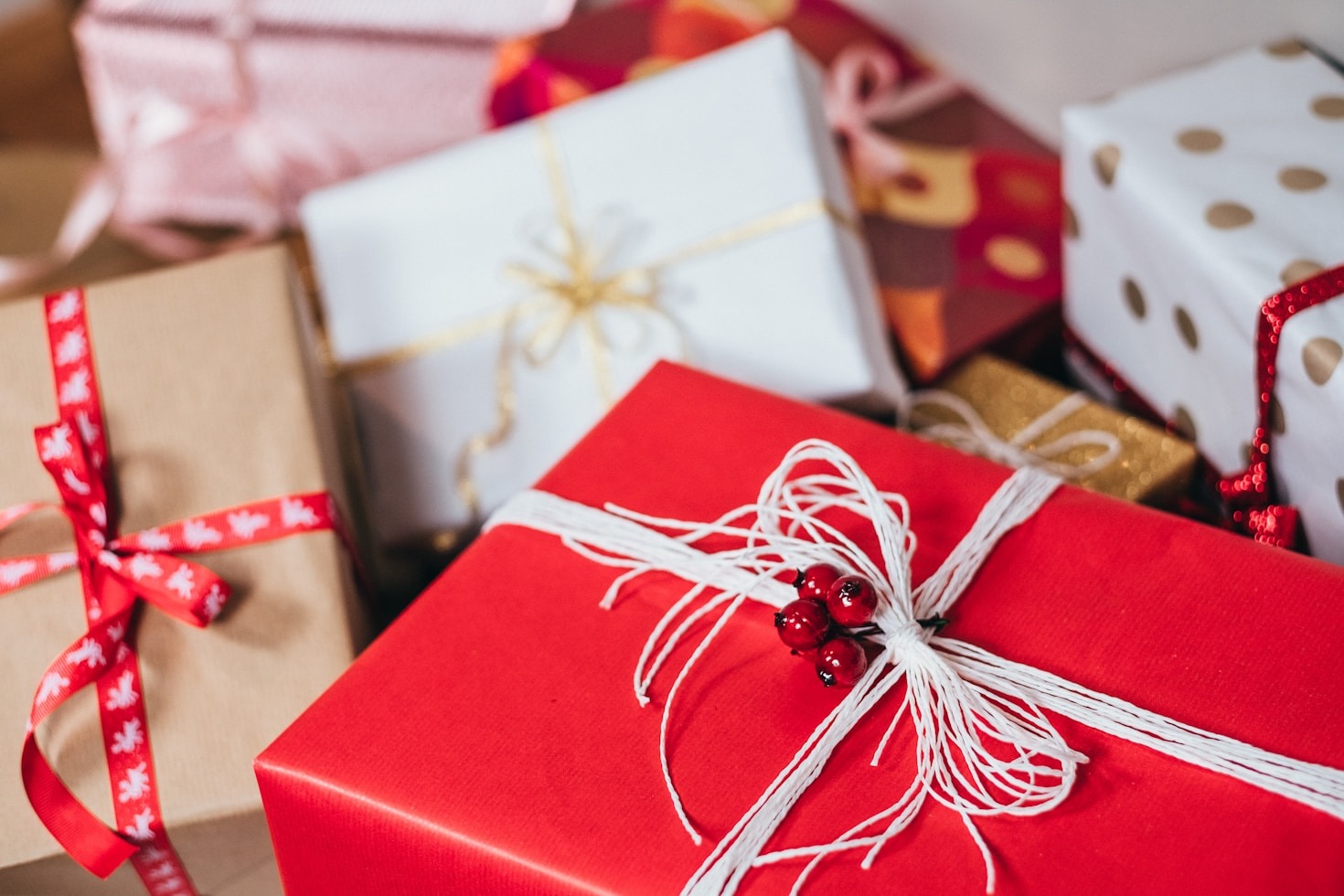 10 Gift Ideas That Never Go Wrong
